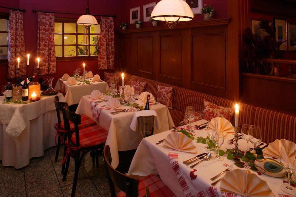 Ringhotel Hotel Zum Stein Oranienbaum-Woerlitz Esterno foto