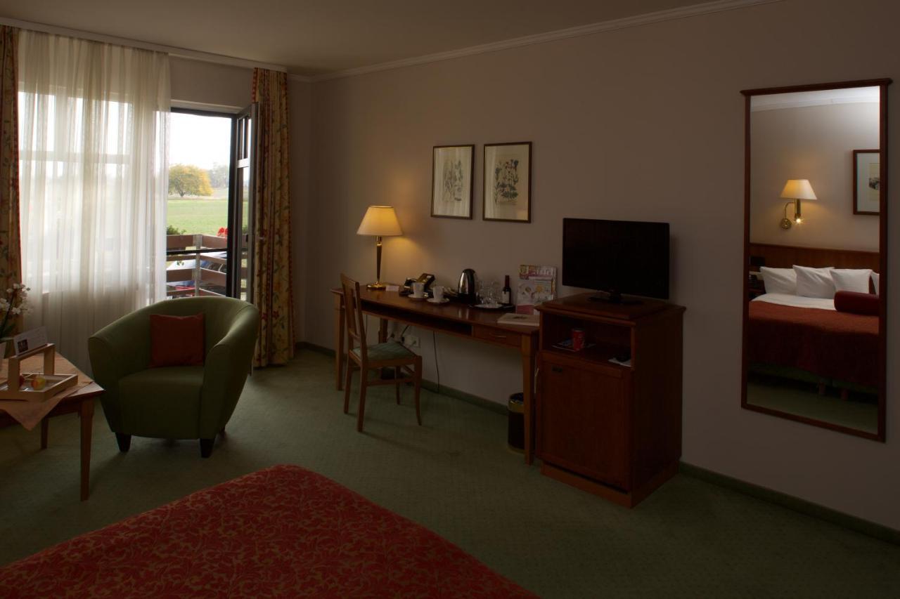 Ringhotel Hotel Zum Stein Oranienbaum-Woerlitz Esterno foto